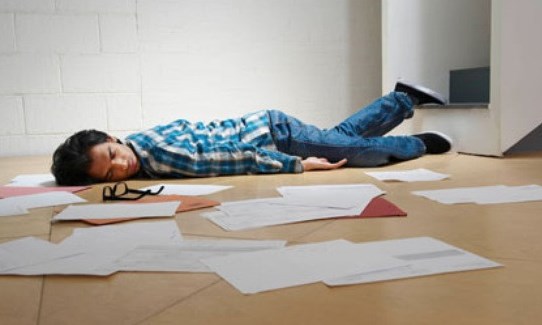 Đừng tự giết chết mình bằng giấc mơ du học